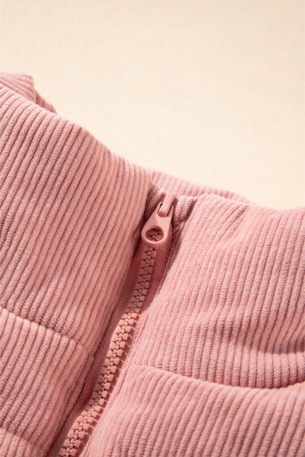 Vest fløjl rosa vatteret ståkrave lynlås efterår vinter
