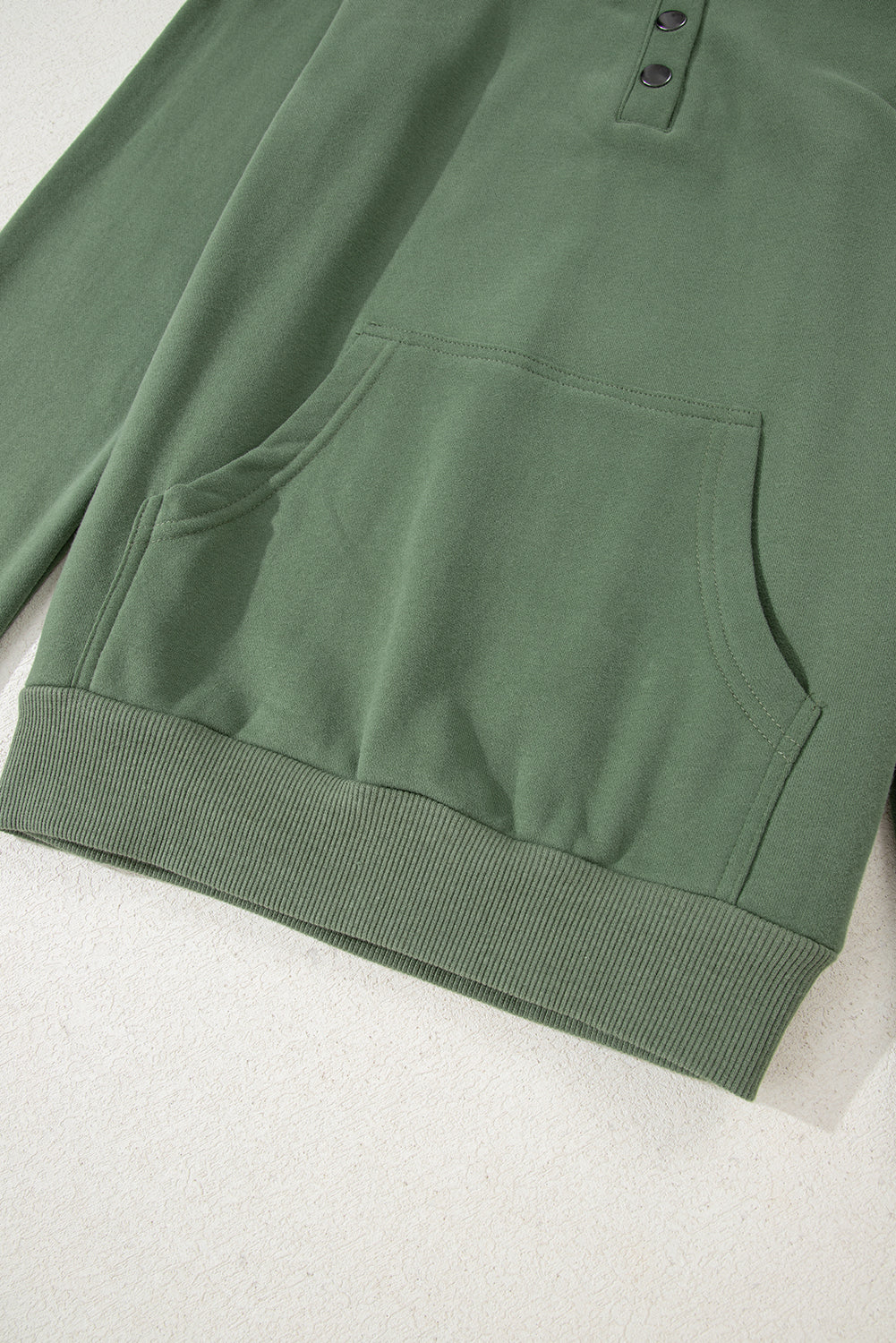 Pullover sæt med hætte knapper og afslappede shorts bomuld