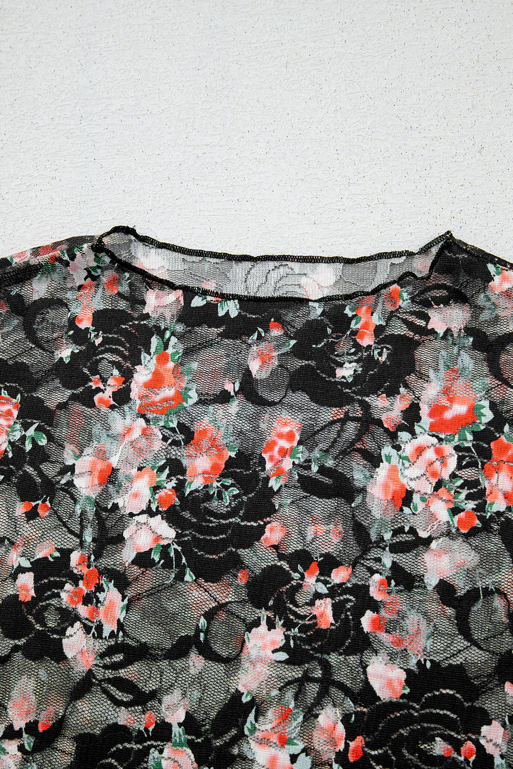 Bluse sort mesh langærmet med blomster og elastan