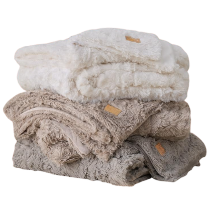 Reversible Faux Fur Blanket with Wave Texture and 400 GSM Pile