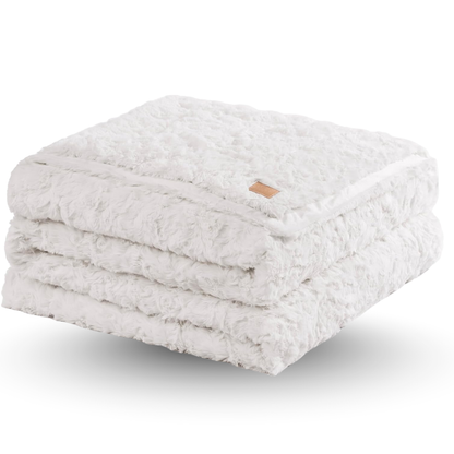 Reversible Faux Fur Blanket with Wave Texture and 400 GSM Pile