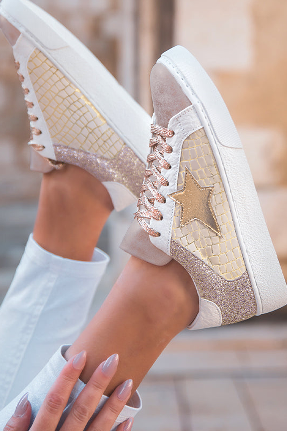 PU-sneakers med glitrende stjerner og patchwork-design
