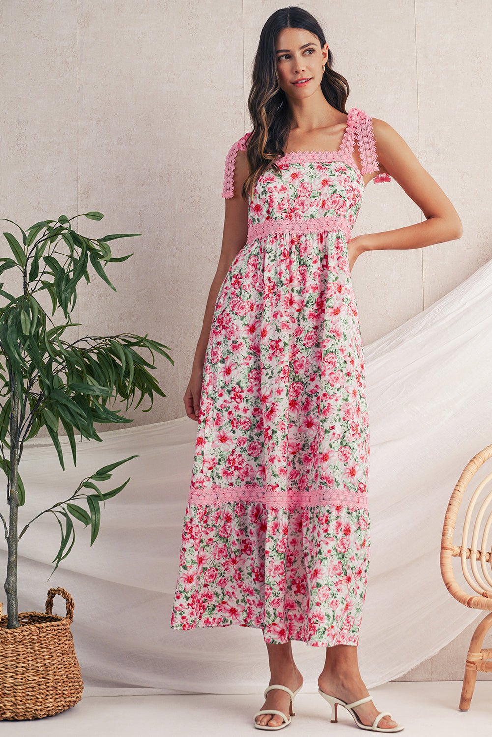 Boho maxi - kjole med blonde og bindestropper - Kim Mode KBH